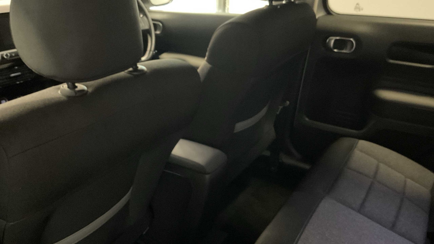 Used Citroen C4 Cactus 2020 for sale - 76540860: Photo 17