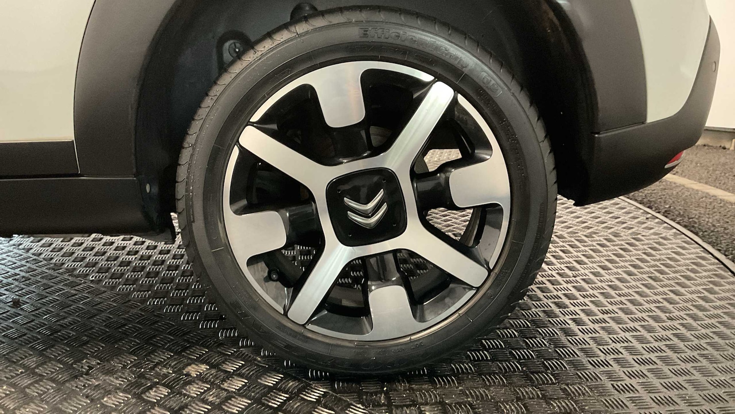 Used Citroen C4 Cactus 2020 for sale - 76540860: Photo 24