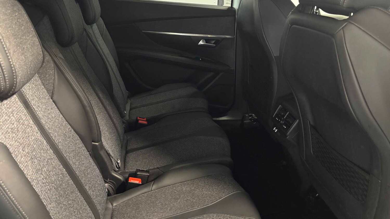 Used Peugeot 5008 2020 for sale - 77373645: Photo 23