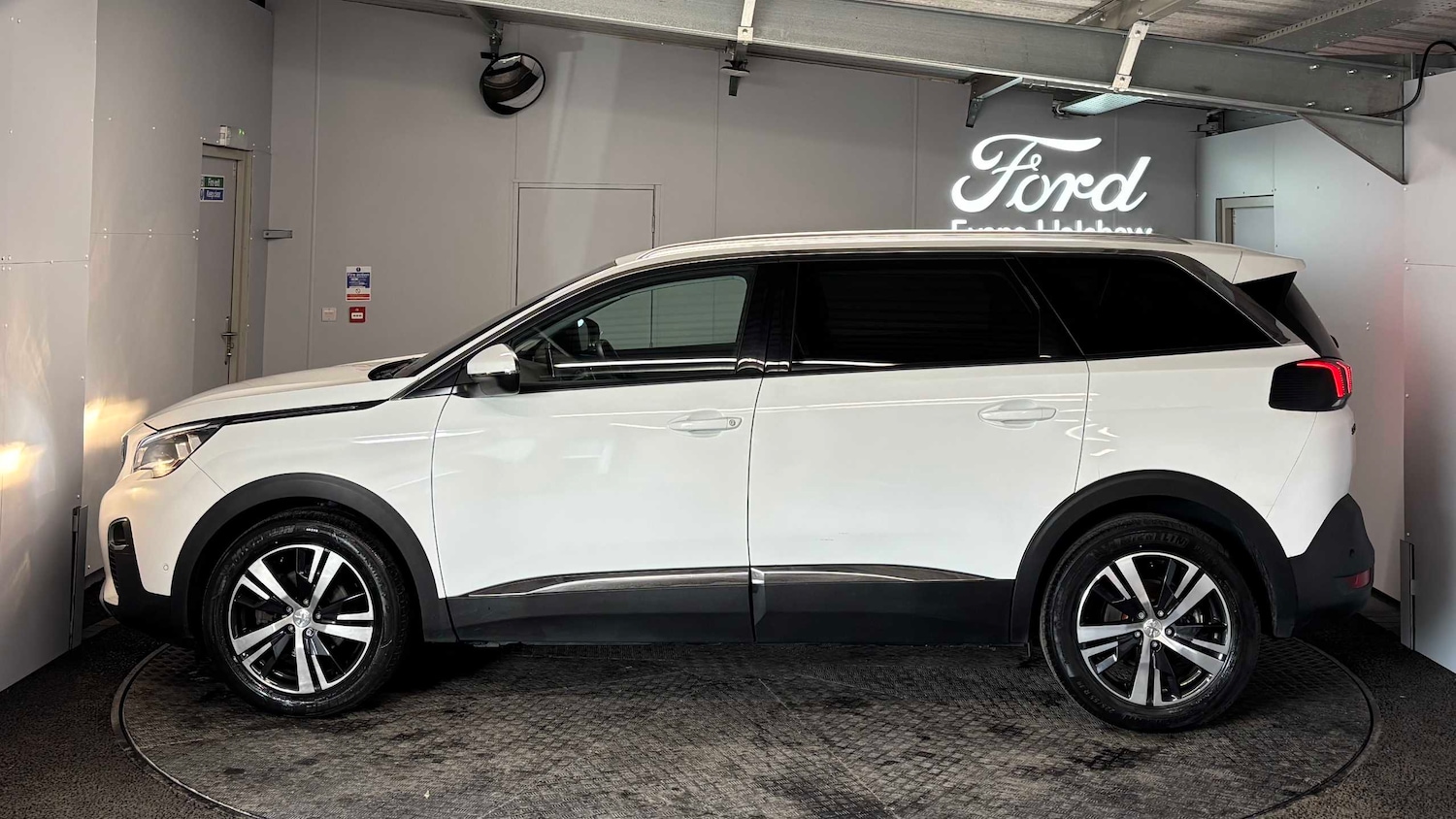 Used Peugeot 5008 2020 for sale - 77373645: Photo 8