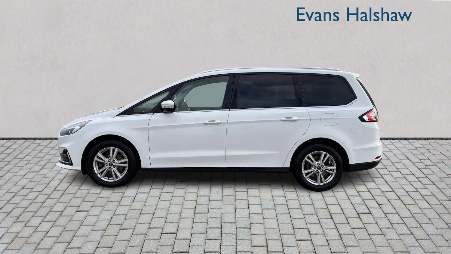 Used Ford Galaxy 2023 for sale - 76636733: Photo 3