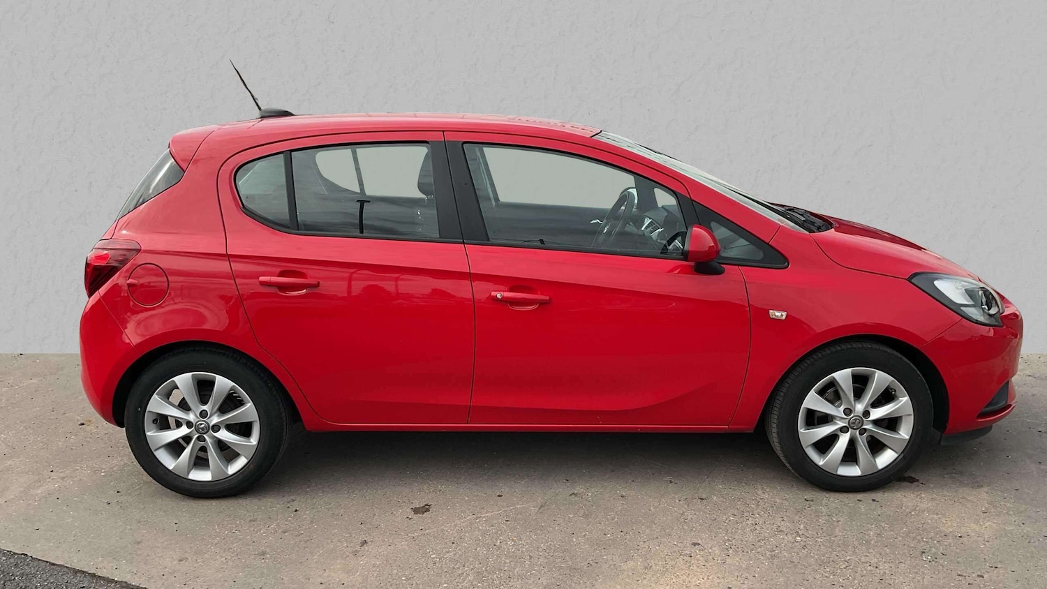 Used Vauxhall Corsa 2017 for sale - 76113463: Photo 3
