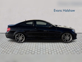 Used Mercedes-Benz C Class 2014 for sale - 77093348: Photo