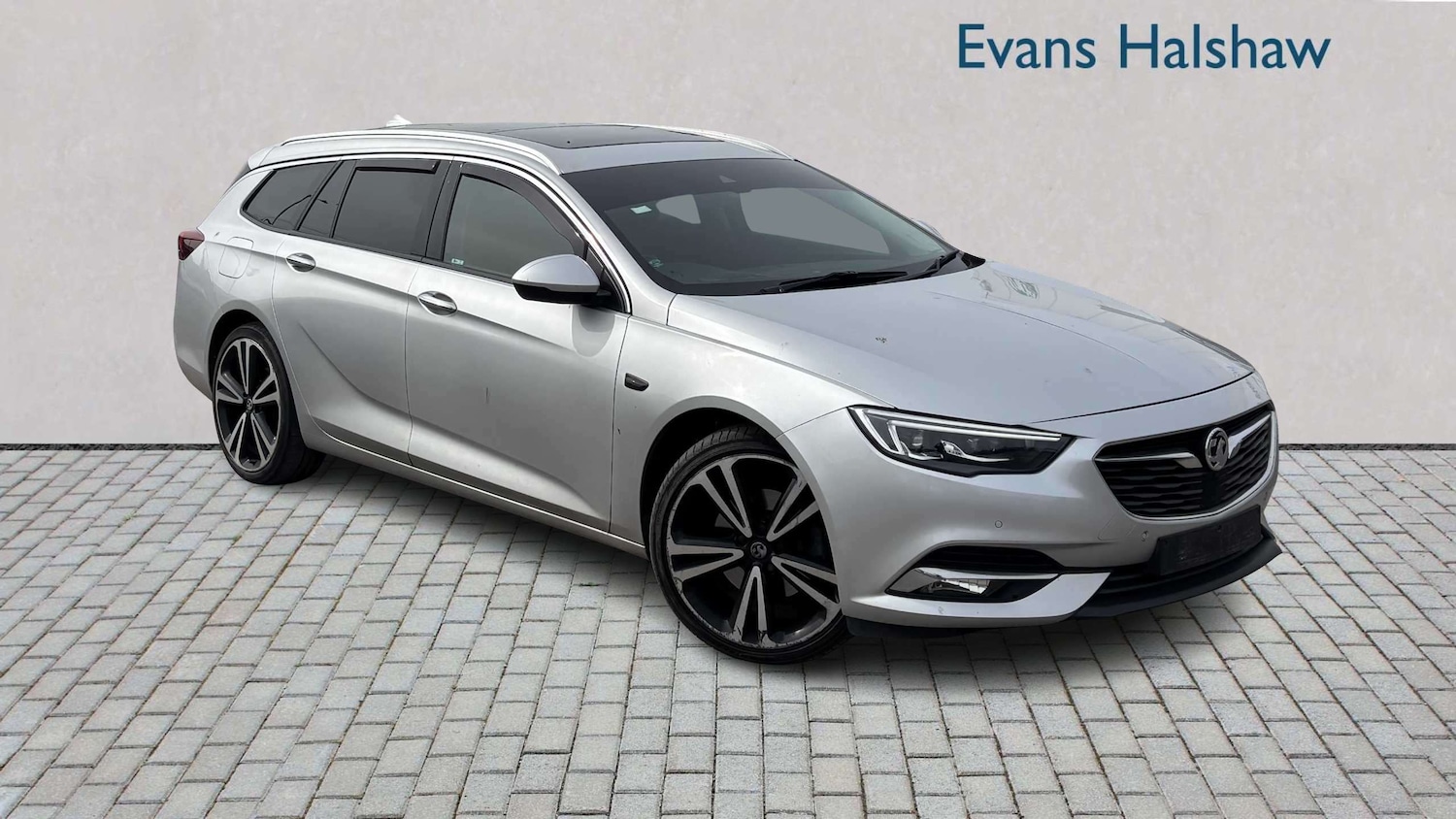 Used Vauxhall Insignia 2018 for sale - 78209304: Photo 1