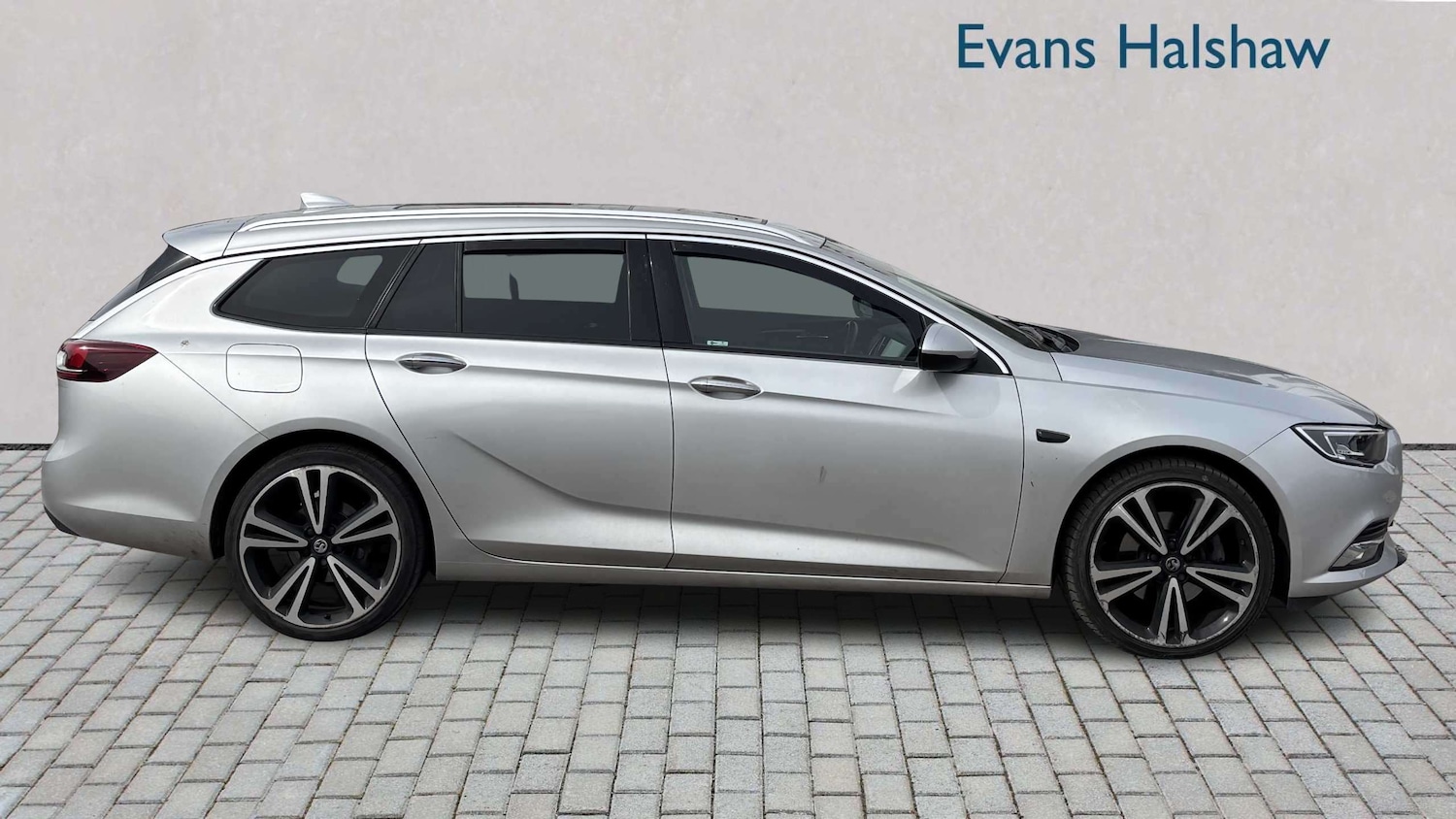 Used Vauxhall Insignia 2018 for sale - 78209304: Photo 3