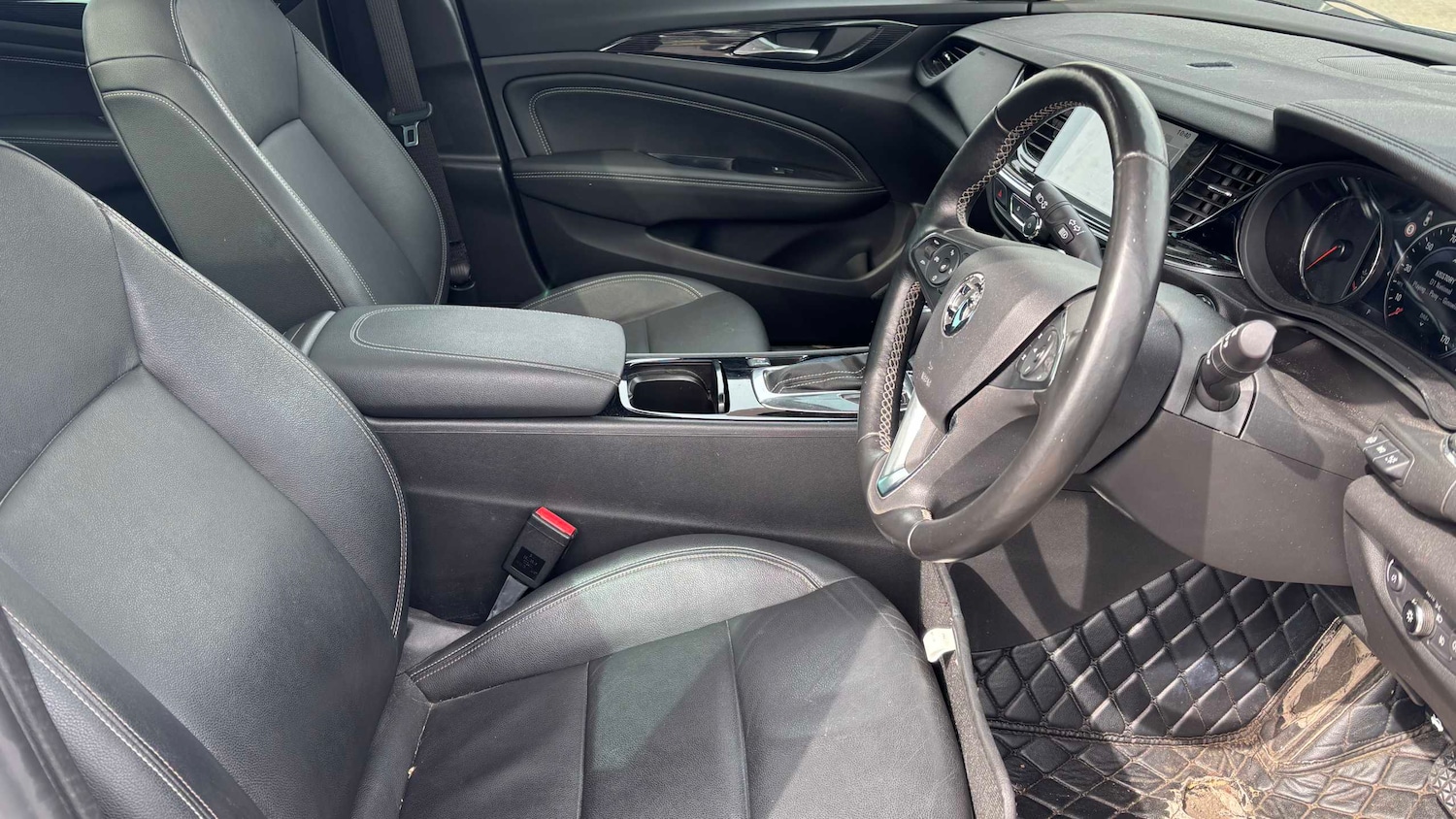 Used Vauxhall Insignia 2018 for sale - 78209304: Photo 7