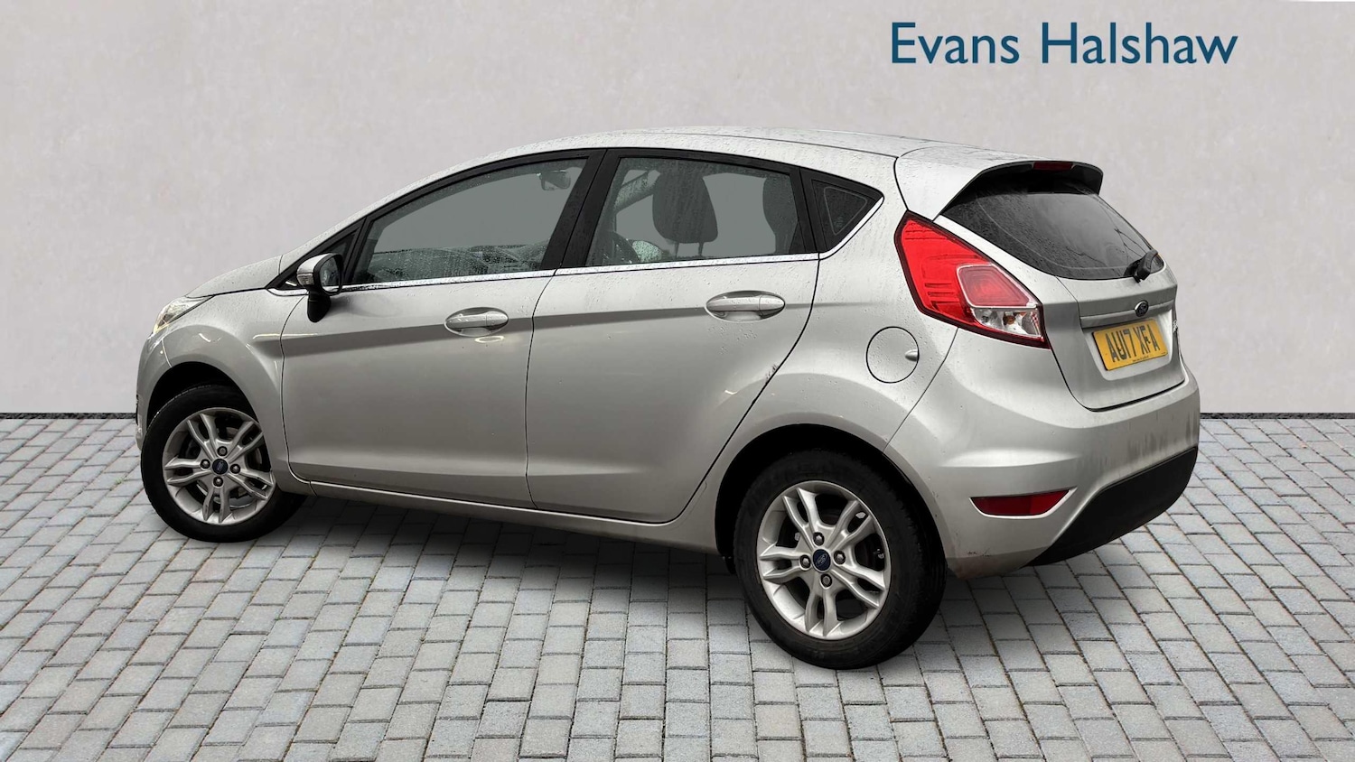 Used Ford Fiesta 2017 for sale - 77000231: Photo 2