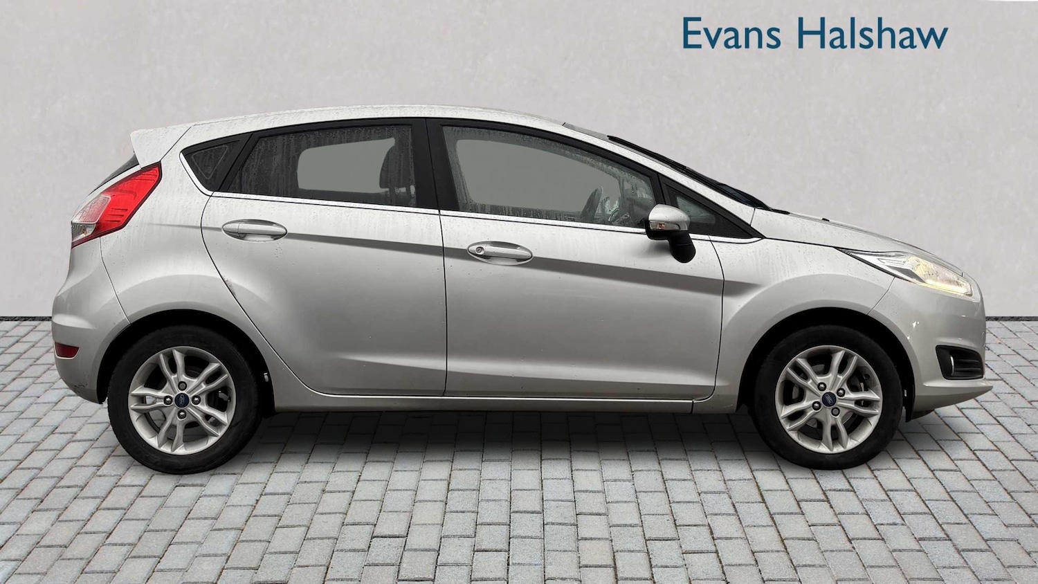Used Ford Fiesta 2017 for sale - 77000231: Photo 3