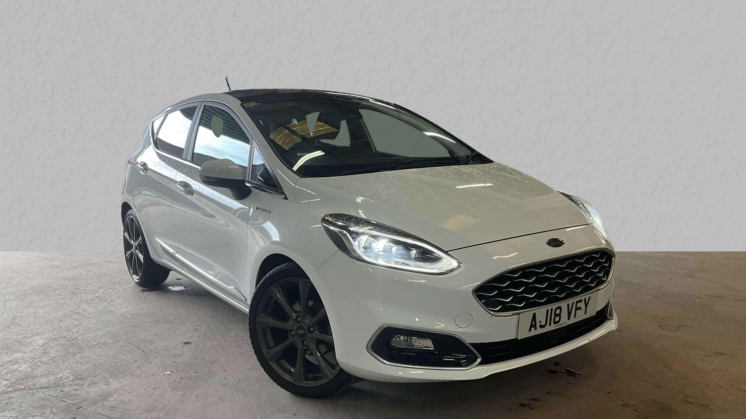 Used Ford Fiesta 2018 for sale - 76272180: Photo 1