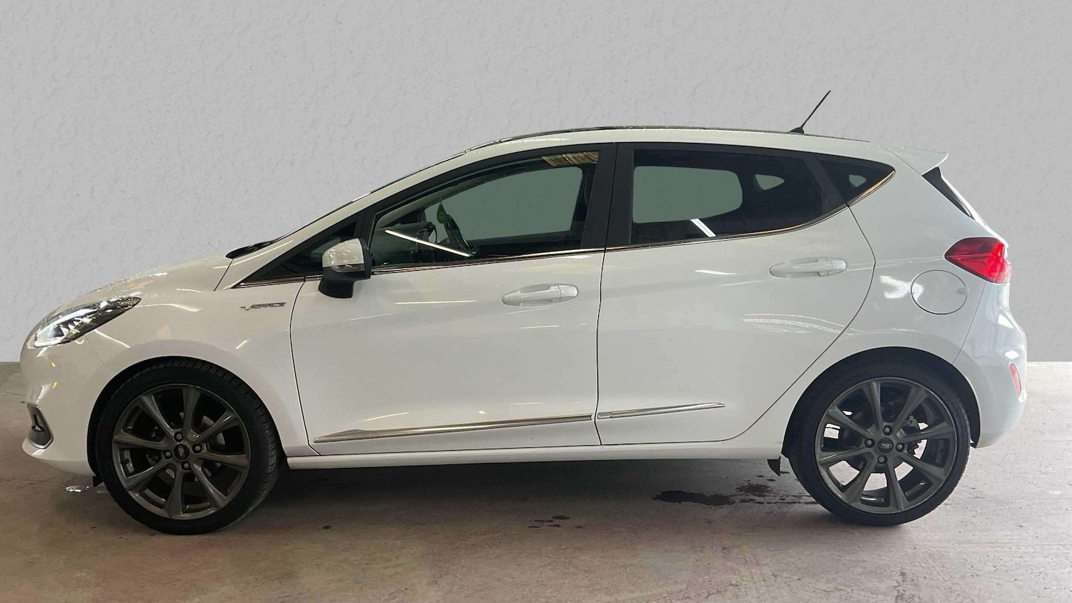 Used Ford Fiesta 2018 for sale - 76272180: Photo 8