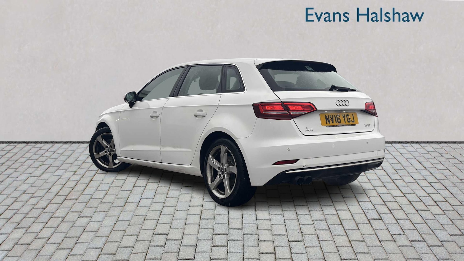 Used Audi A3 2016 for sale - 76827603: Photo 2