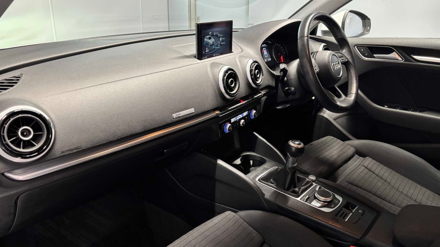 Used Audi A3 2016 for sale - 76827603: Photo 27
