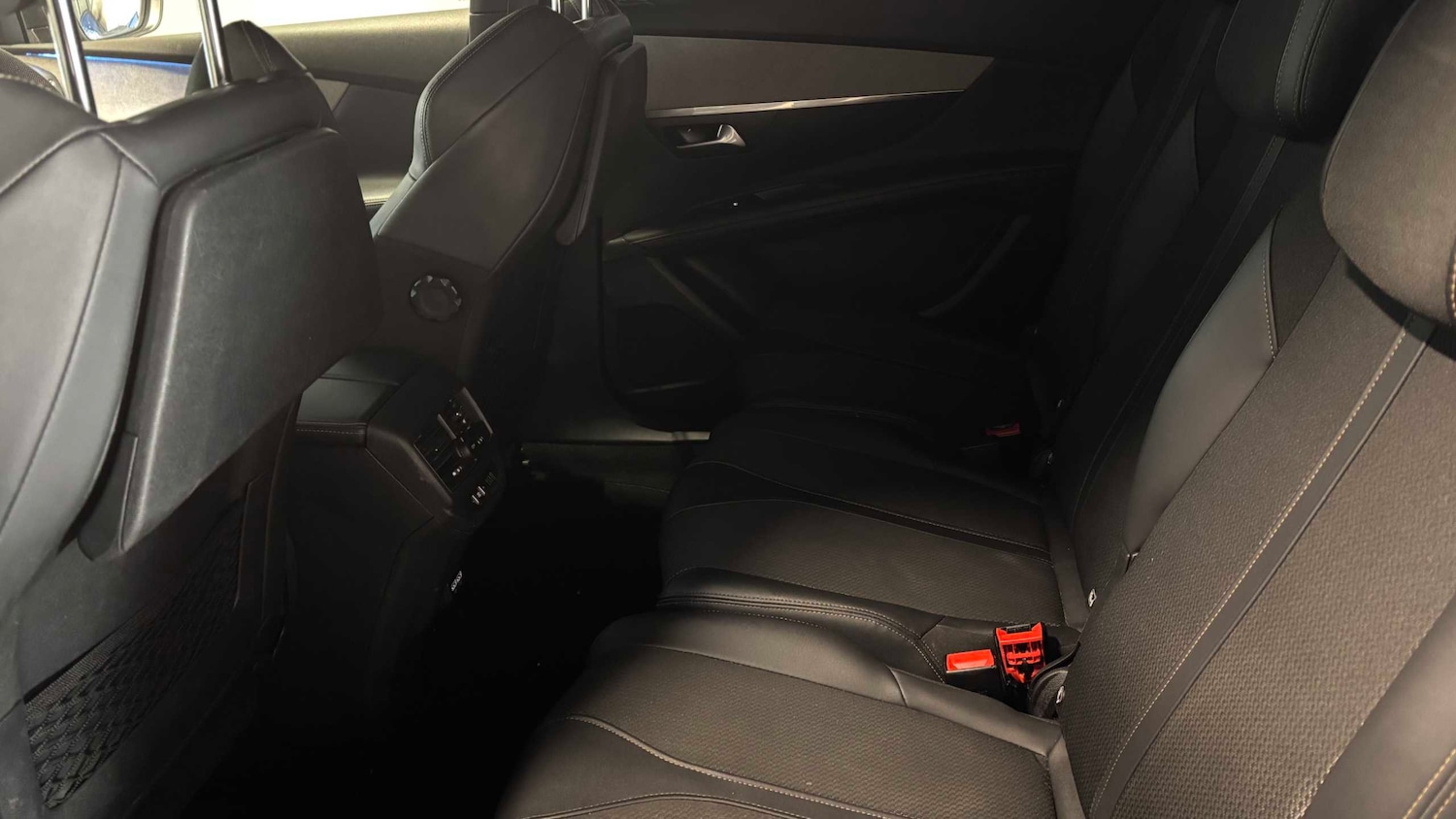 Used Peugeot 5008 2022 for sale - 77648879: Photo 29