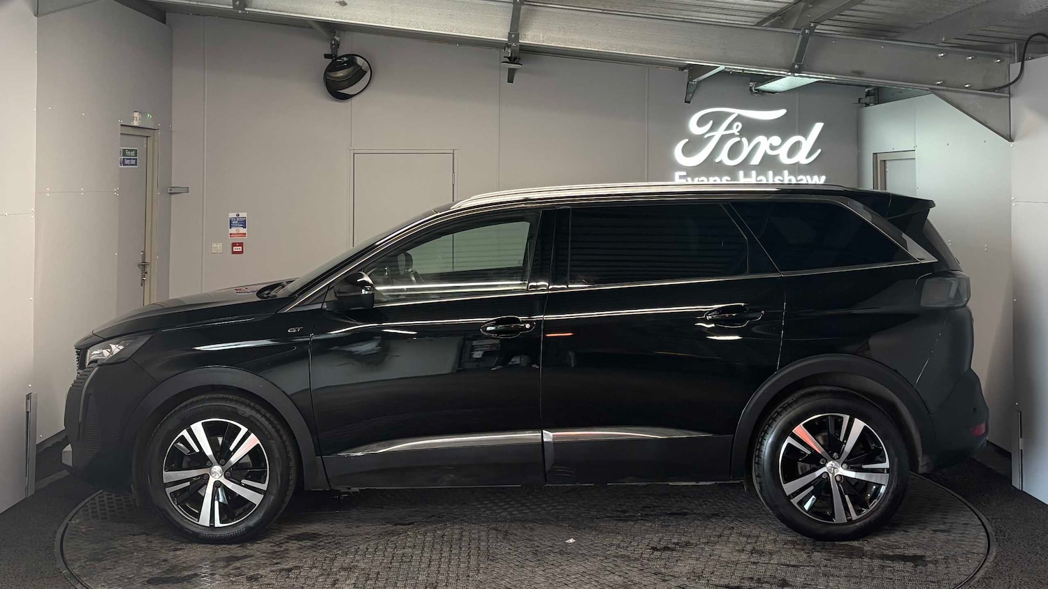 Used Peugeot 5008 2022 for sale - 77648879: Photo 8