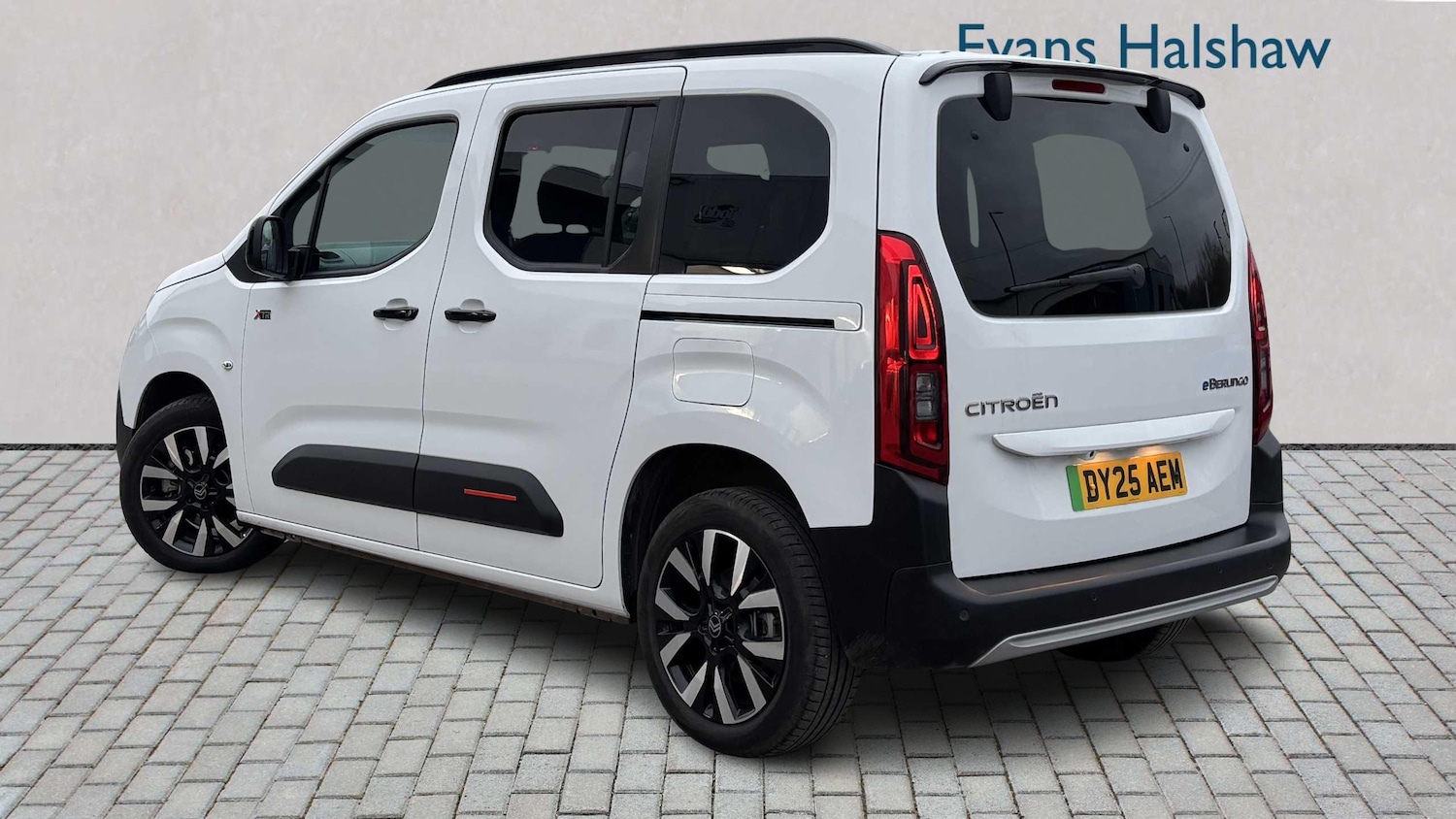 Used Citroen Berlingo 2025 for sale - 77068681: Photo 2