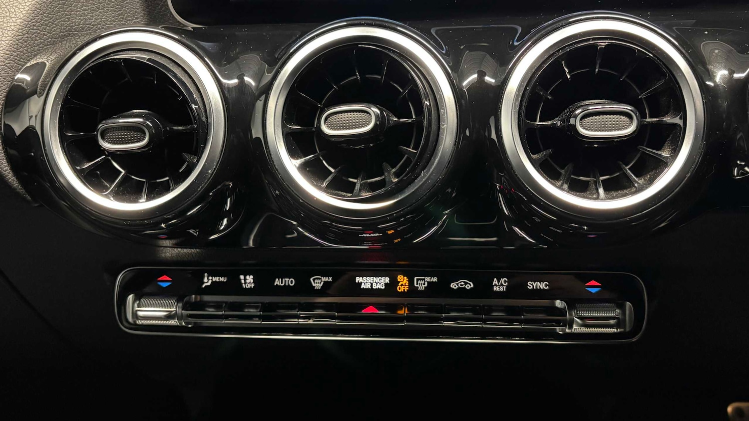 Used Mercedes-Benz B Class 2020 for sale - 76718079: Photo 21