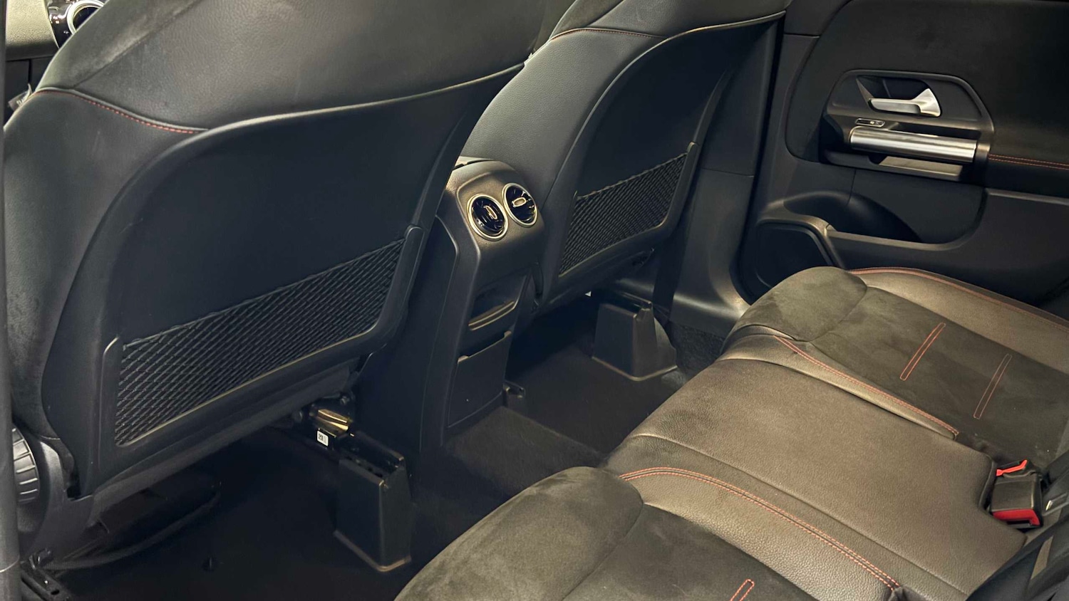 Used Mercedes-Benz B Class 2020 for sale - 76718079: Photo 26