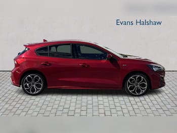 Used Ford Focus 2020 for sale - 79702295: Photo