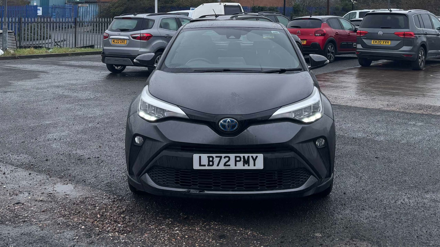 Used Toyota C-HR 2023 for sale - 77540800: Photo 4