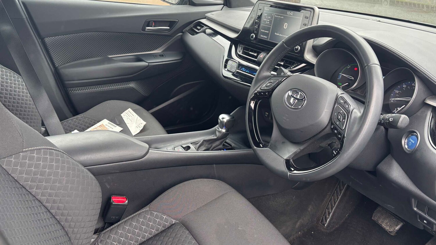 Used Toyota C-HR 2023 for sale - 77540800: Photo 6