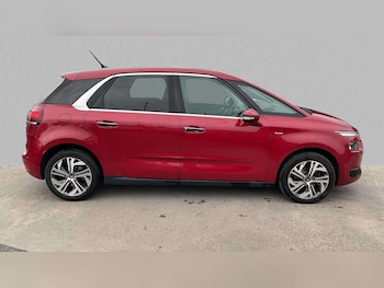 Used Citroen C4 Picasso 2016 for sale - 76087901: Photo 3