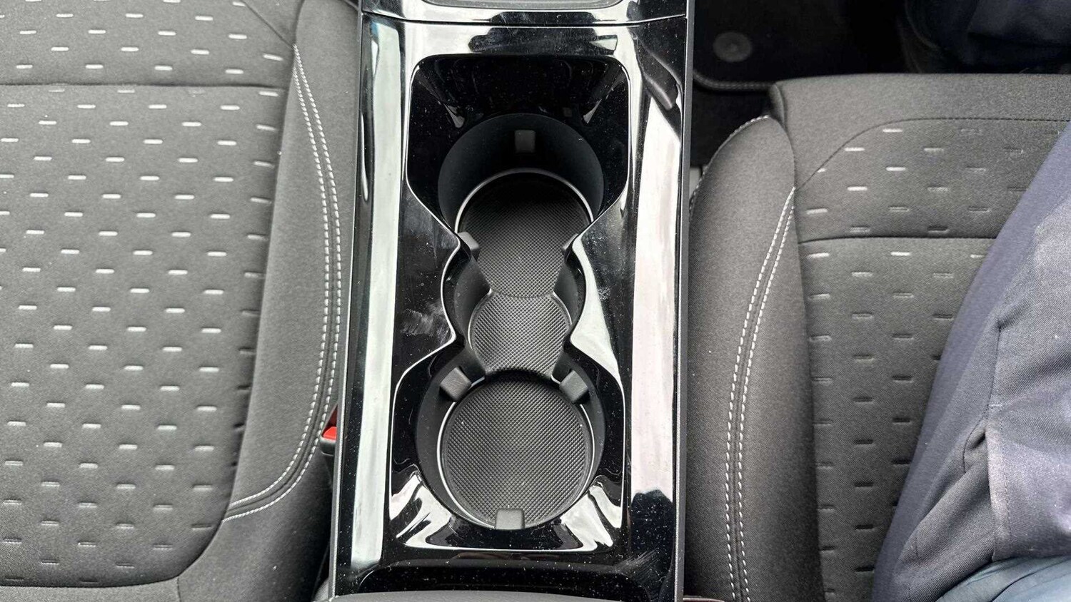 Used Ford Puma 2025 for sale - 77553086: Photo 26