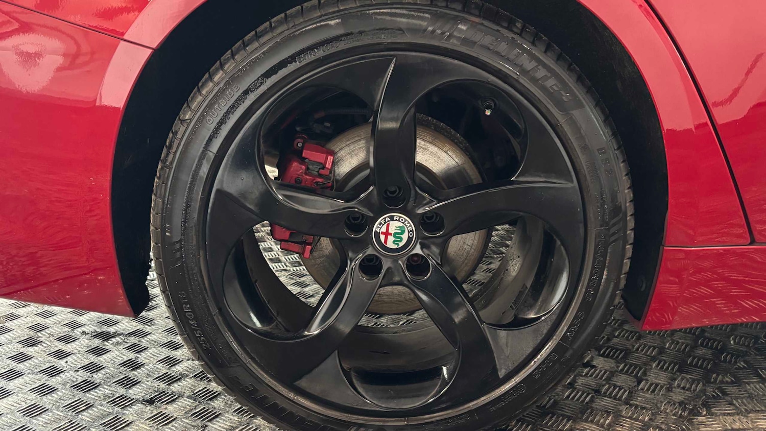 Used Alfa Romeo Giulia 2017 for sale - 77726657: Photo 11