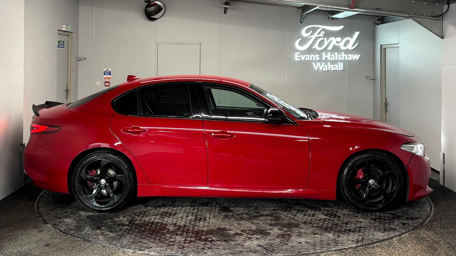 Used Alfa Romeo Giulia 2017 for sale - 77726657: Photo 4