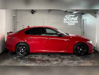 Used Alfa Romeo Giulia 2017 for sale - 77726657: Photo