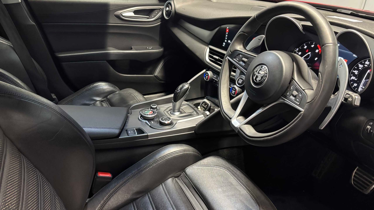 Used Alfa Romeo Giulia 2017 for sale - 77726657: Photo 9