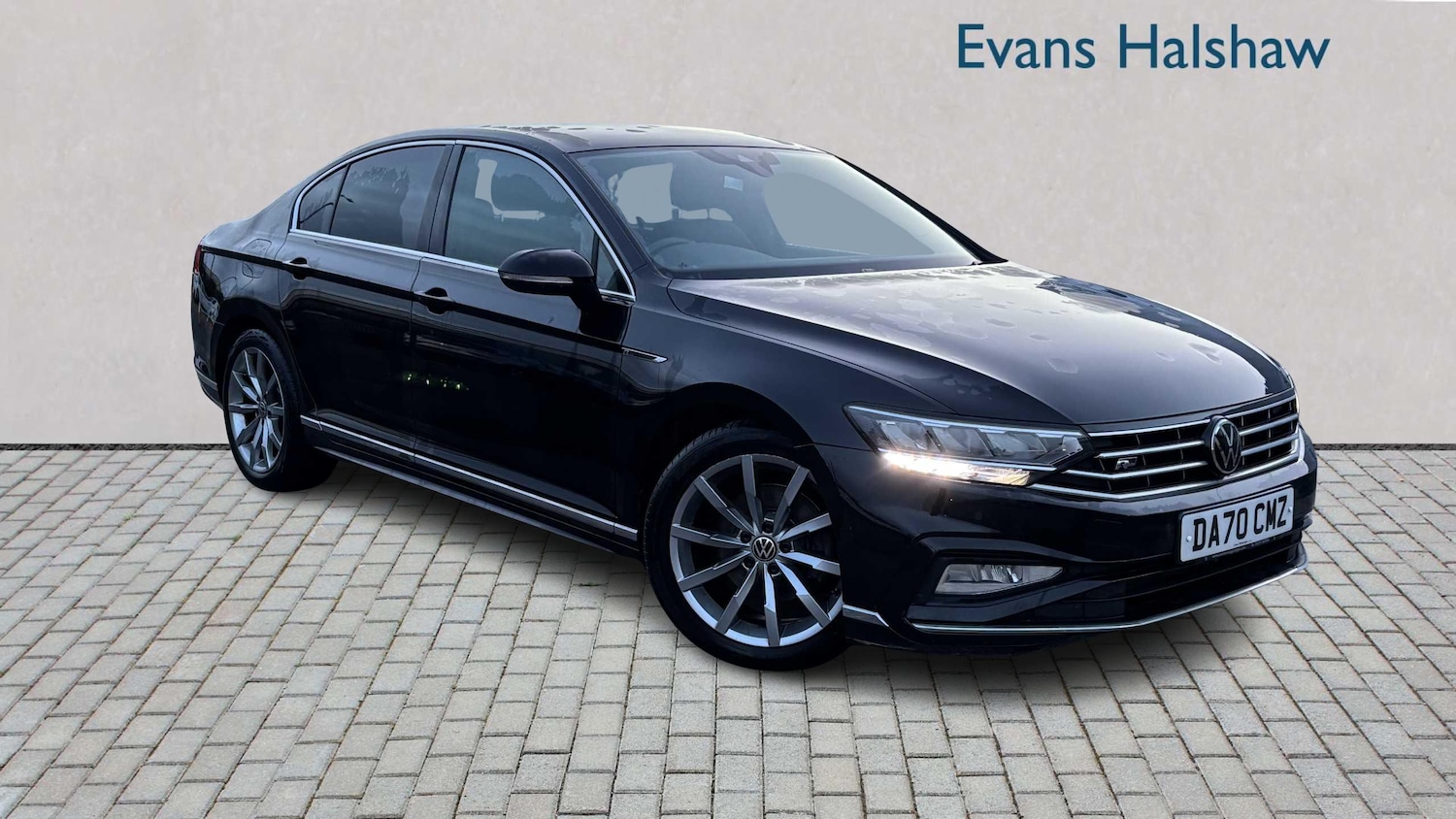Used Volkswagen Passat 2020 for sale - 76576083: Photo 1