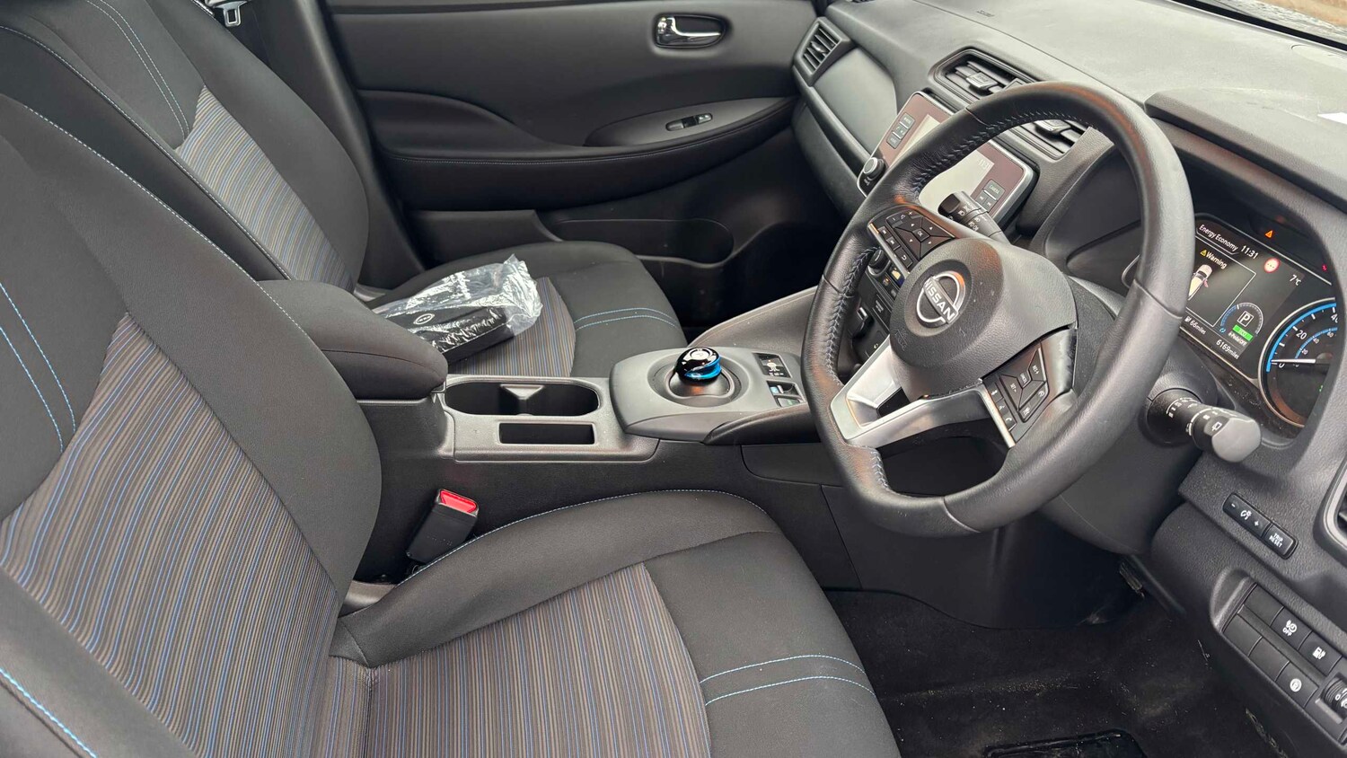 Used Nissan Leaf 2022 for sale - 77294185: Photo 7