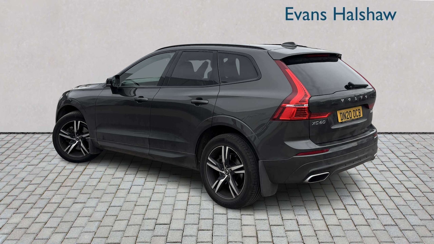 Used Volvo XC60 2020 for sale - 78188111: Photo 2