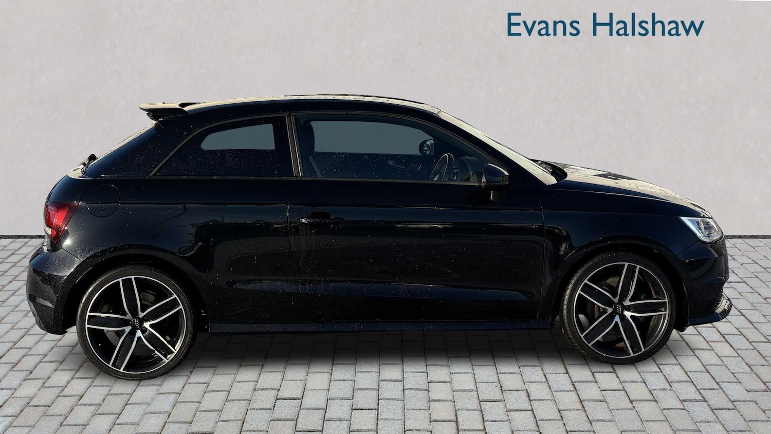 Used Audi A1 2017 for sale - 77093376: Photo 3