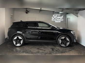 Used Ford Explorer 2025 for sale - 79204517: Photo