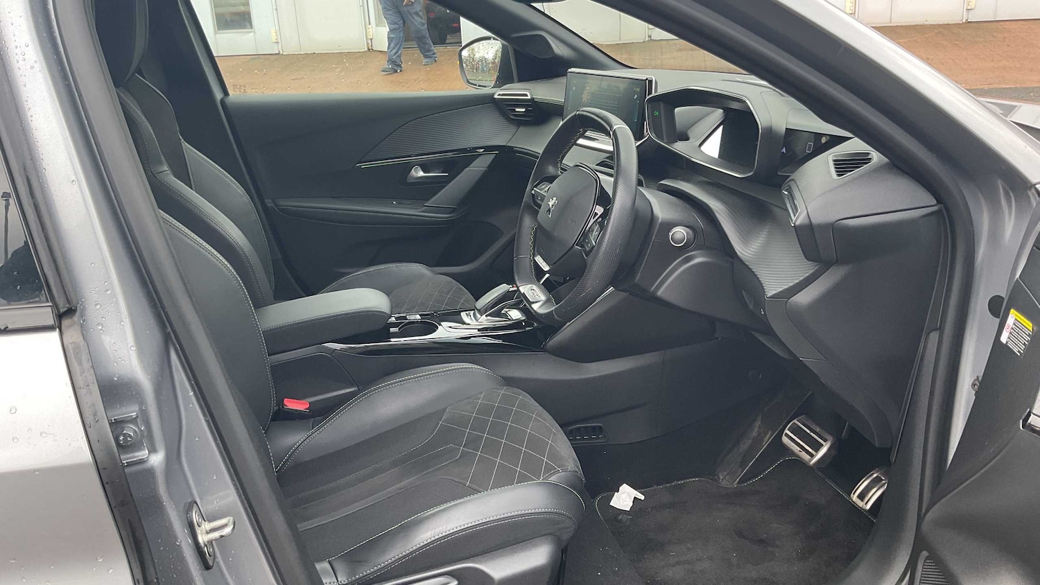 Used Peugeot 208 2021 for sale - 76329202: Photo 5