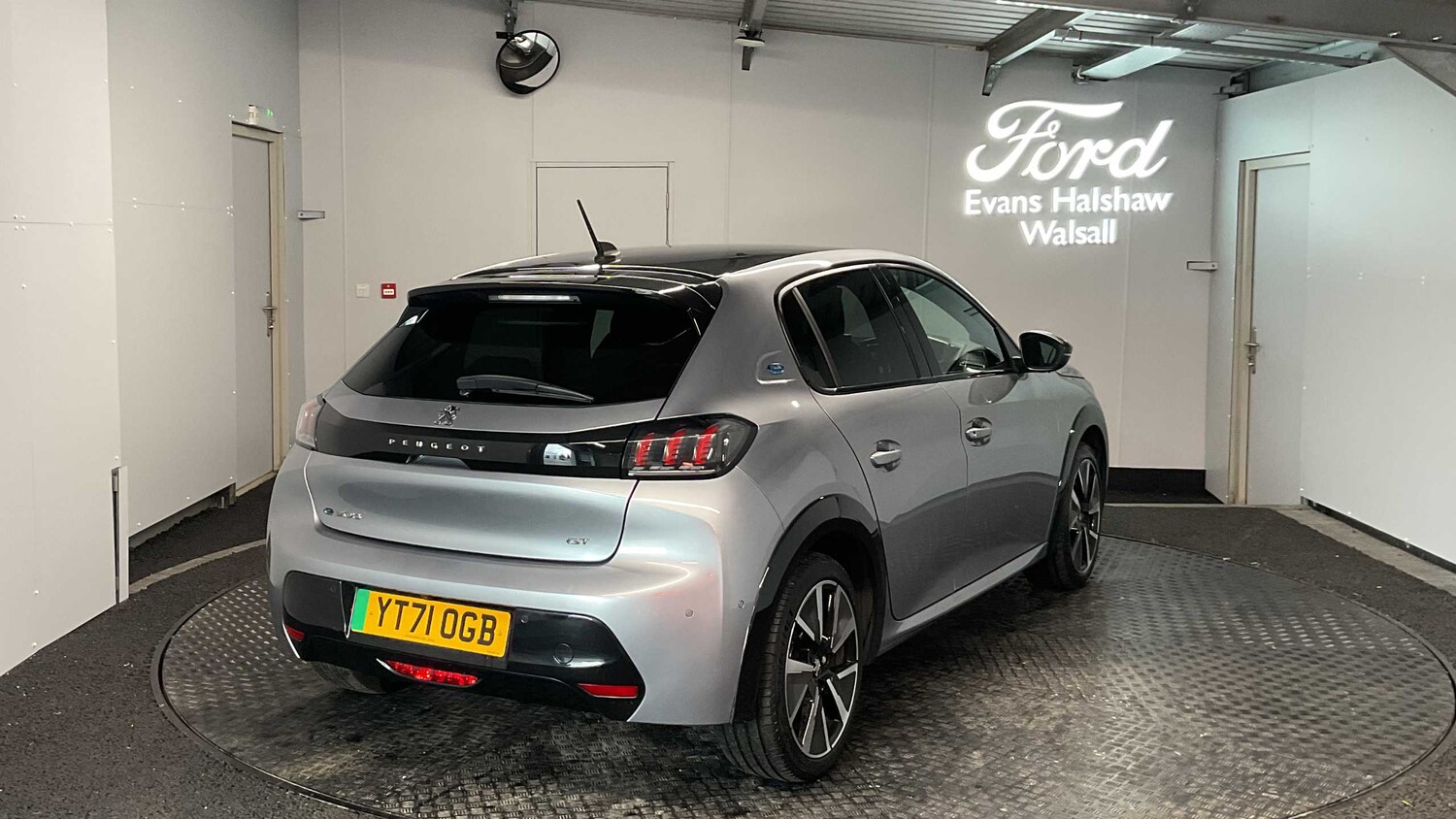 Used Peugeot 208 2021 for sale - 76329202: Photo 7