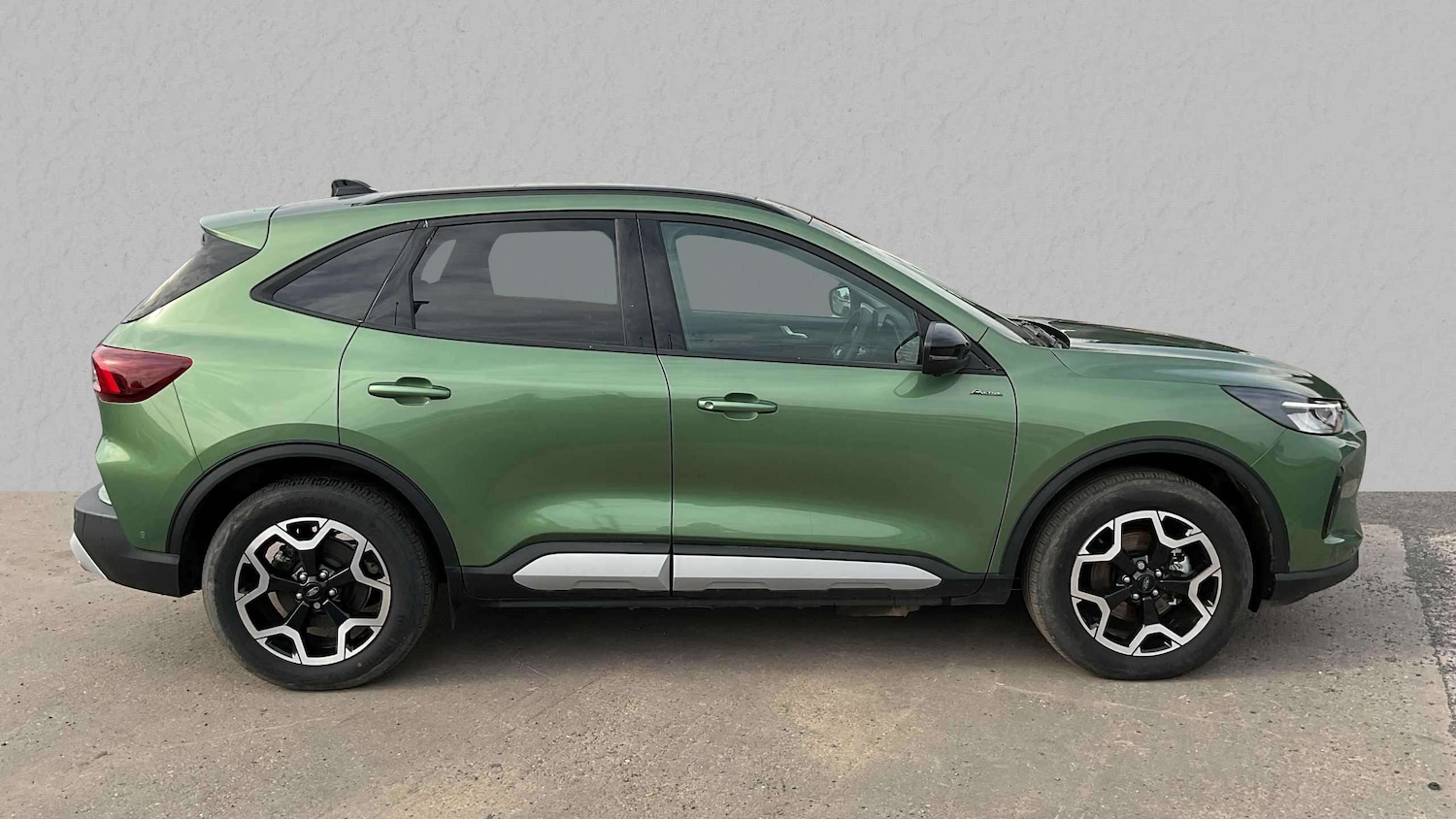 Used Ford Kuga 2024 for sale - 76156182: Photo 3