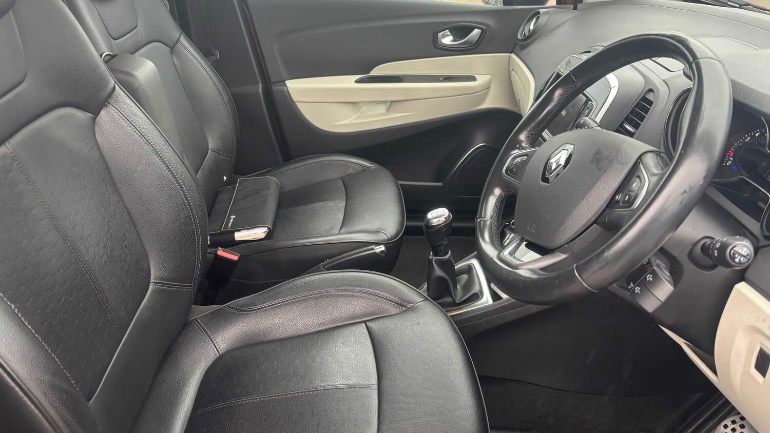 Used Renault Captur 2018 for sale - 77282050: Photo 7