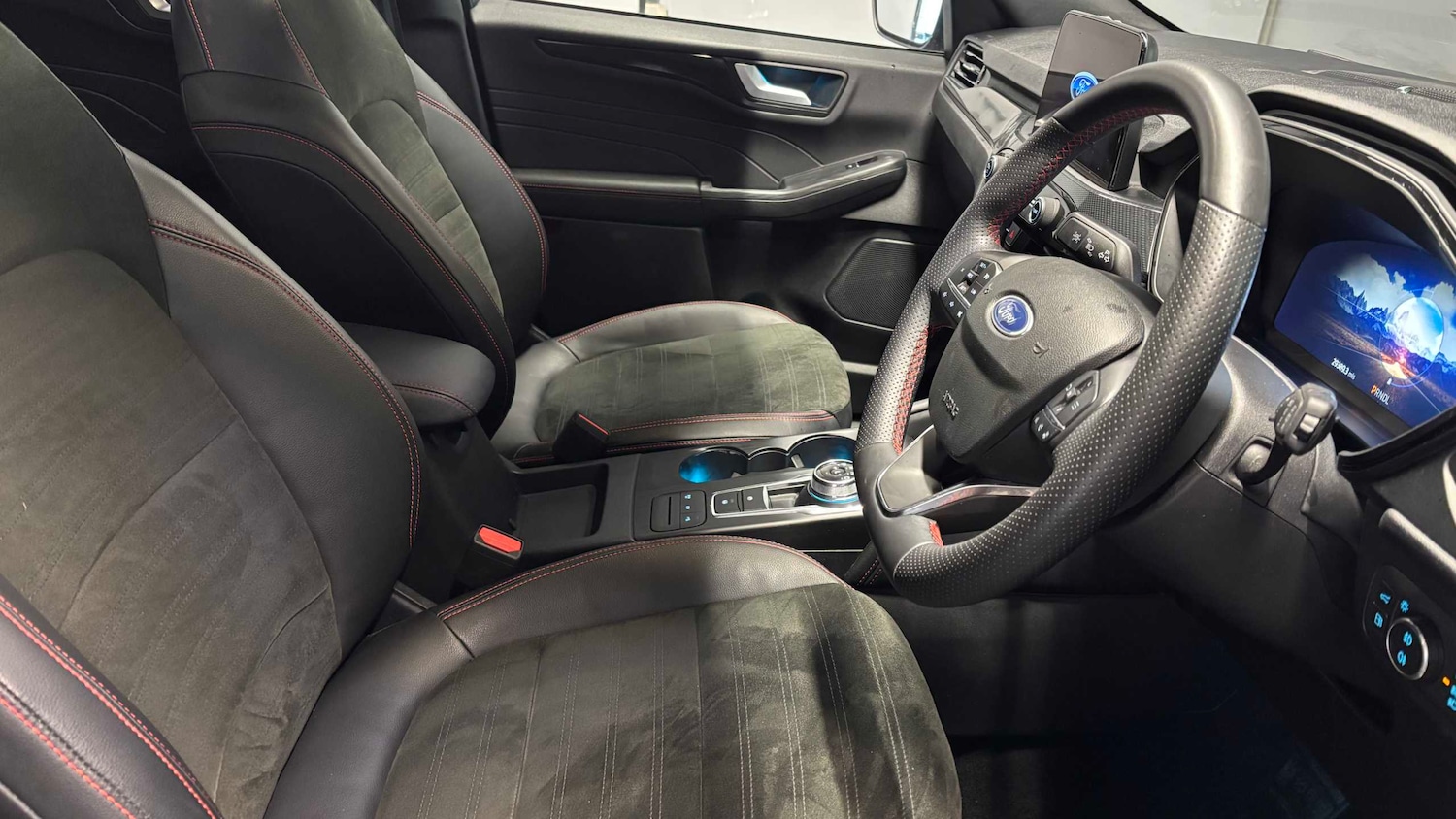 Used Ford Kuga 2024 for sale - 76661876: Photo 14