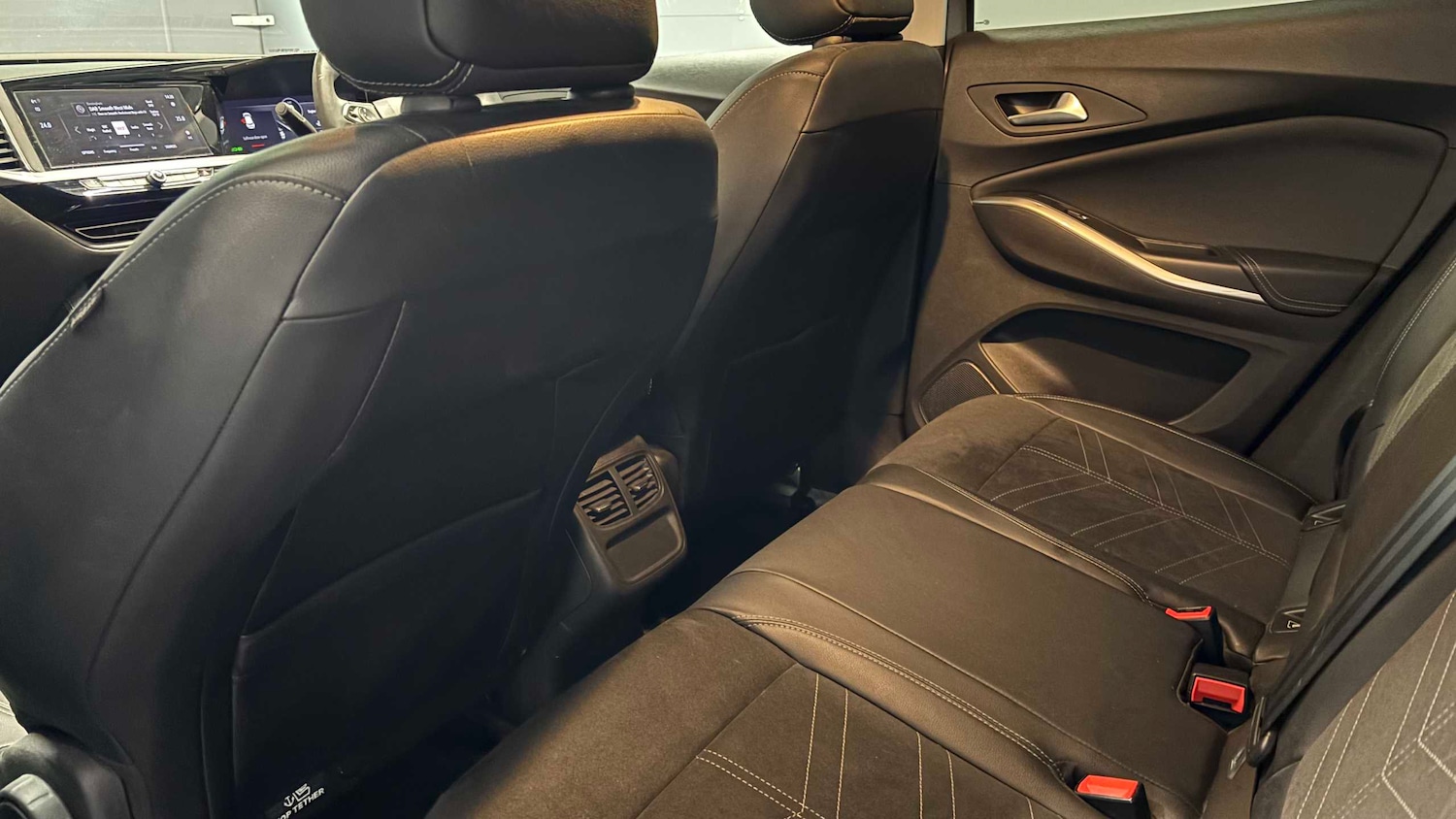 Used Vauxhall Grandland 2024 for sale - 76842938: Photo 25