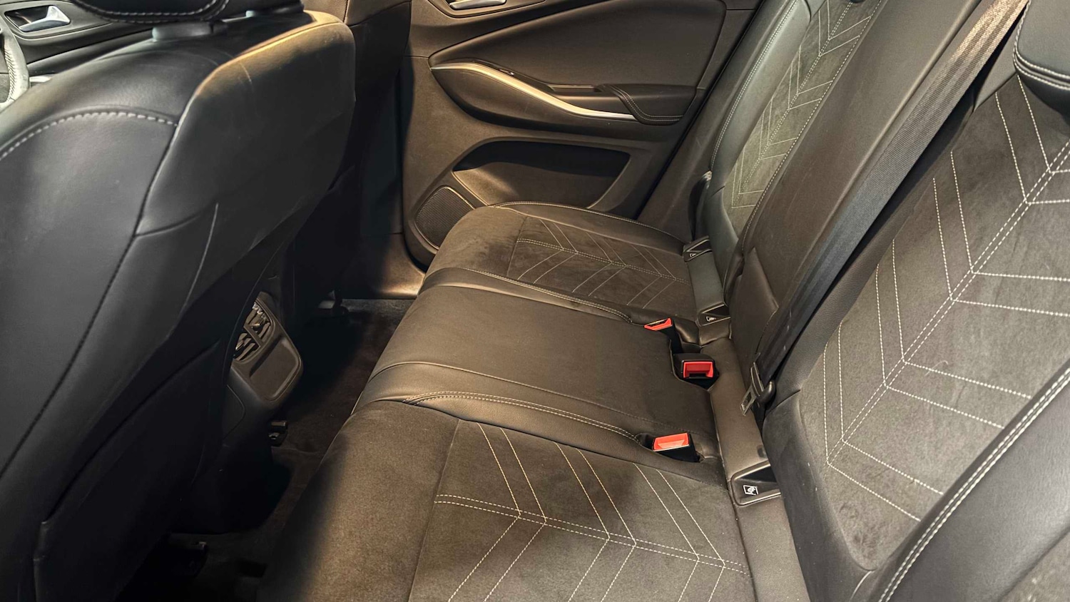 Used Vauxhall Grandland 2024 for sale - 76842938: Photo 26