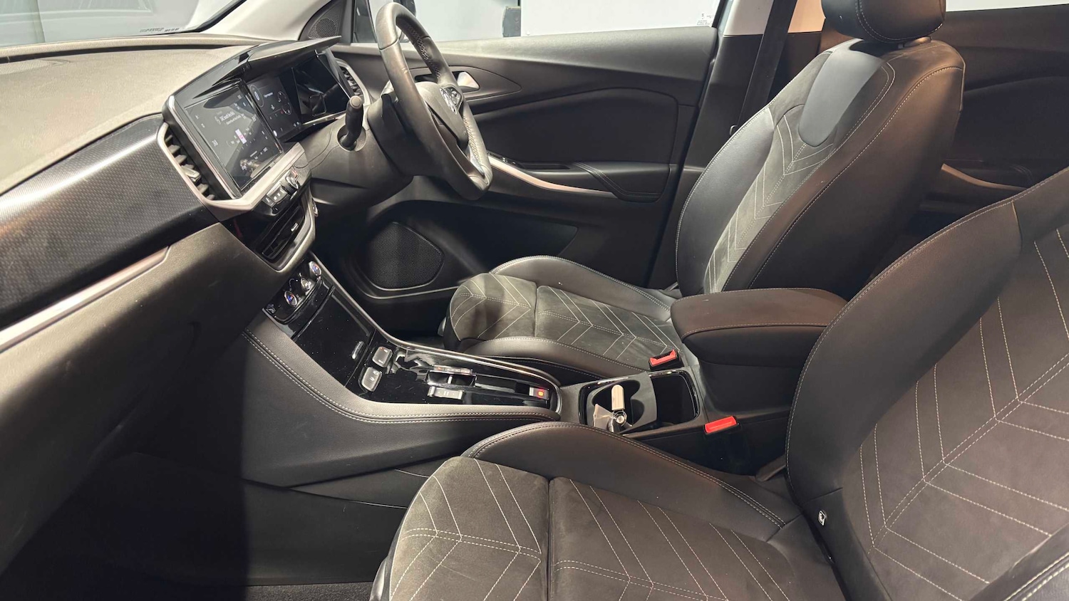 Used Vauxhall Grandland 2024 for sale - 76842938: Photo 28