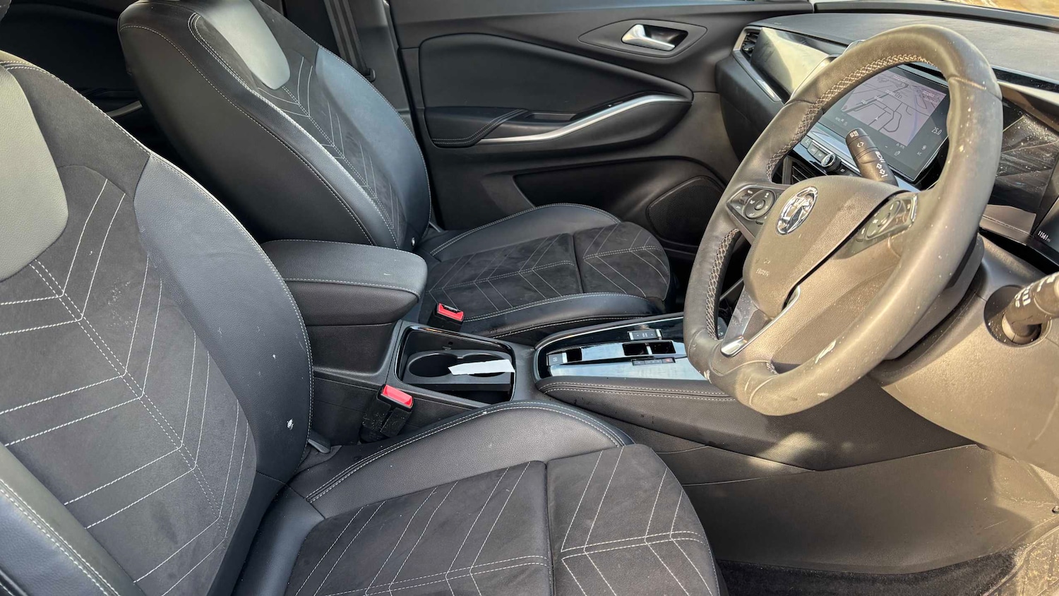 Used Vauxhall Grandland 2024 for sale - 76842938: Photo 6