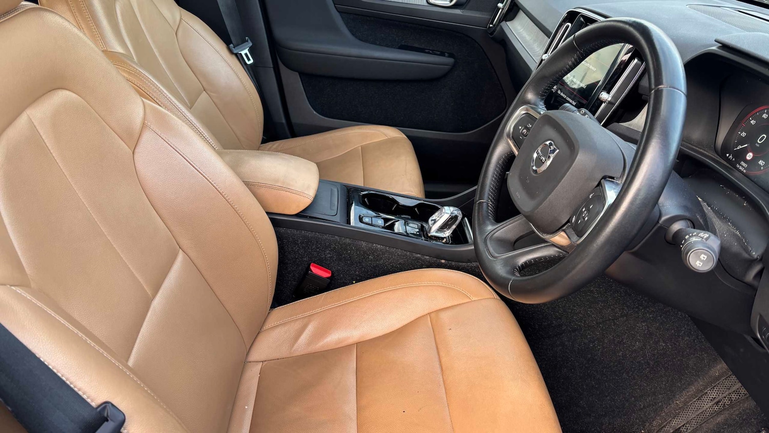 Used Volvo XC40 2020 for sale - 76916072: Photo 7