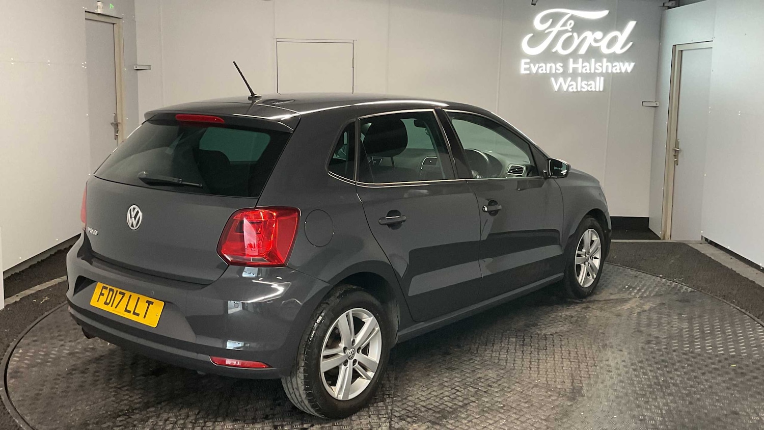 Used Volkswagen Polo 2017 for sale - 76329311: Photo 7