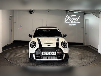 Used MINI Hatch 2022 for sale - 79339780: Photo