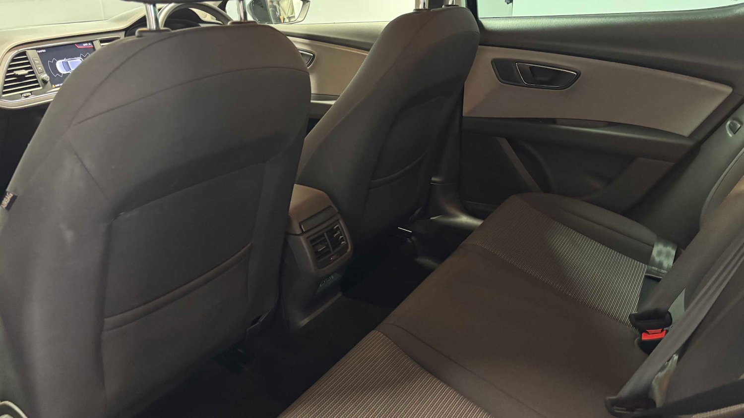 Used SEAT Leon 2019 for sale - 77540815: Photo 25