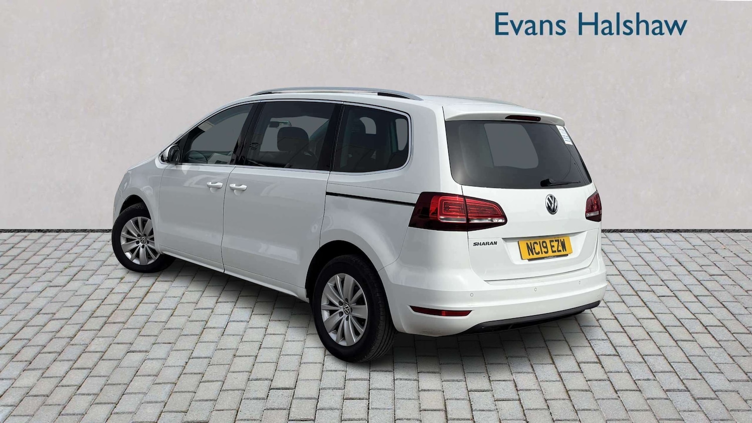 Used Volkswagen Sharan for sale - 77972962: Photo 2