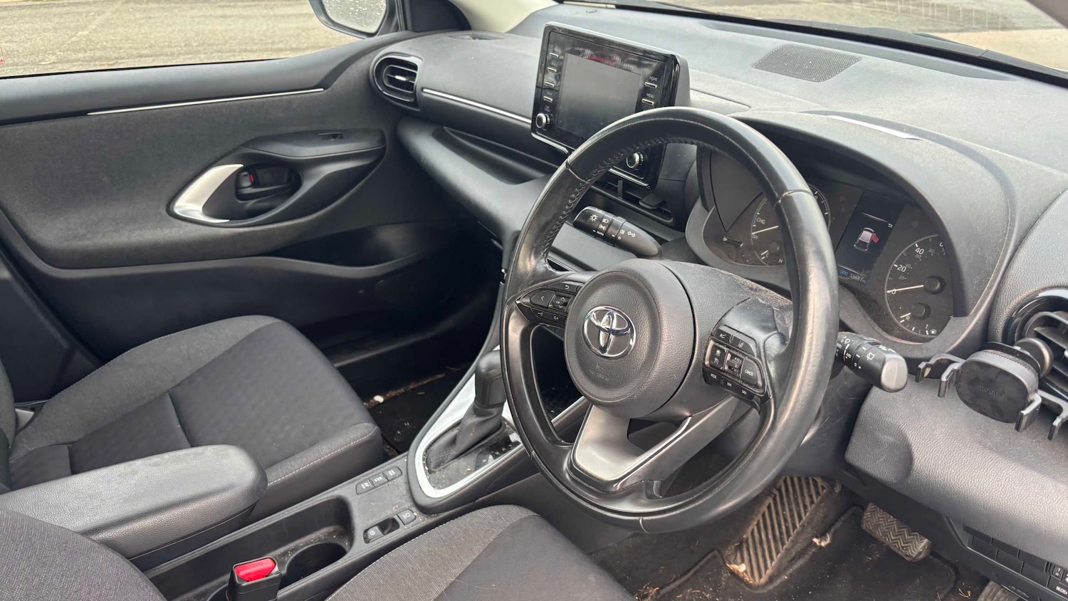 Used Toyota Yaris 2021 for sale - 76501934: Photo 6